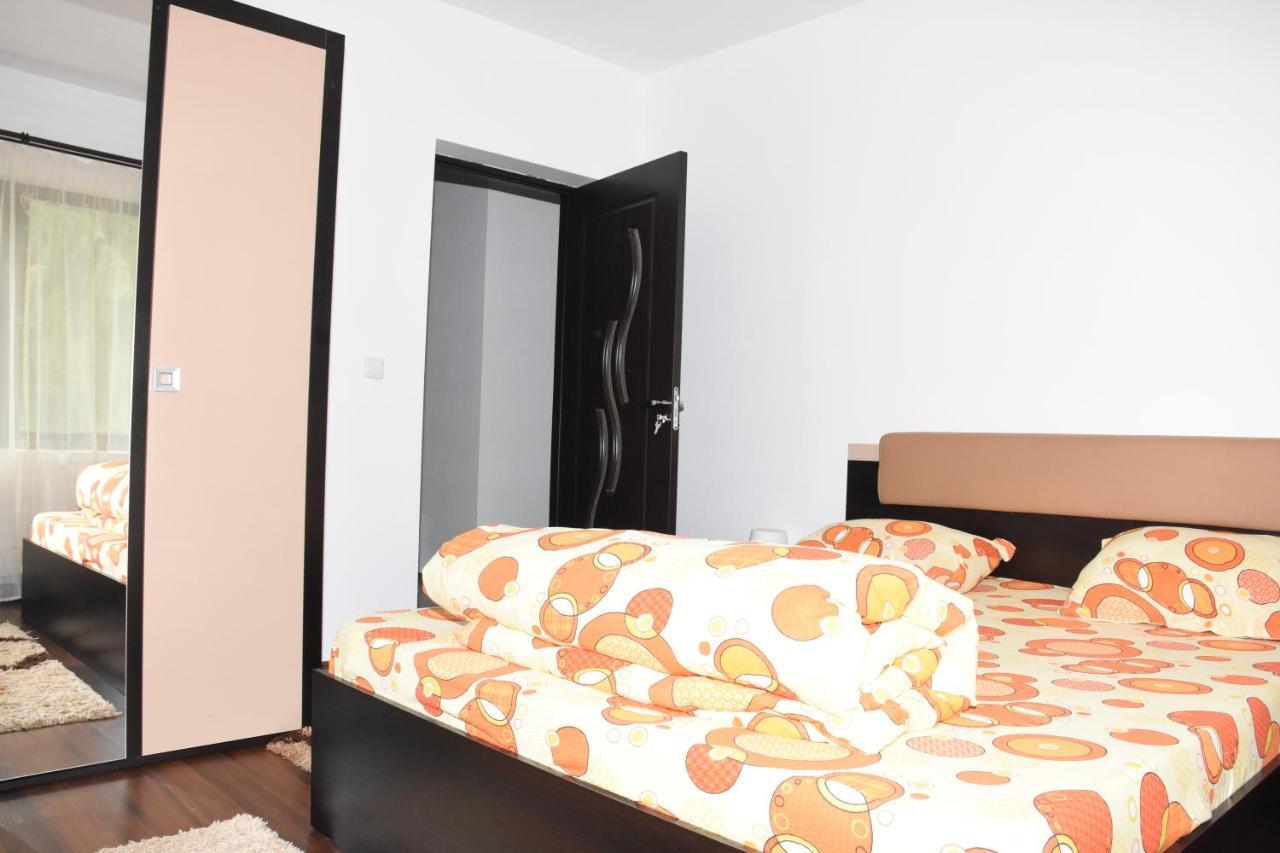 Hotel Apartament Eldya Comfort&Suites Predeál Kültér fotó