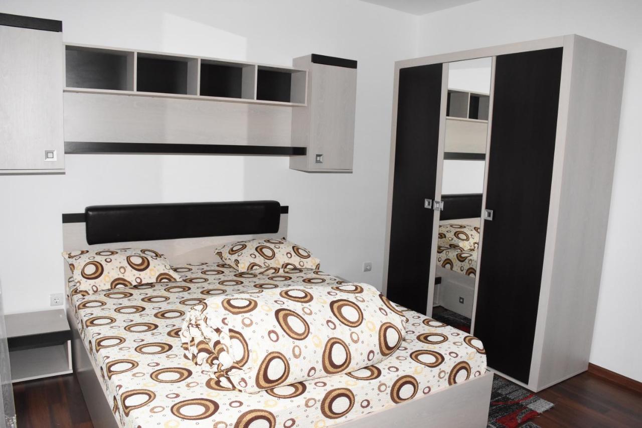 Hotel Apartament Eldya Comfort&Suites Predeál Kültér fotó