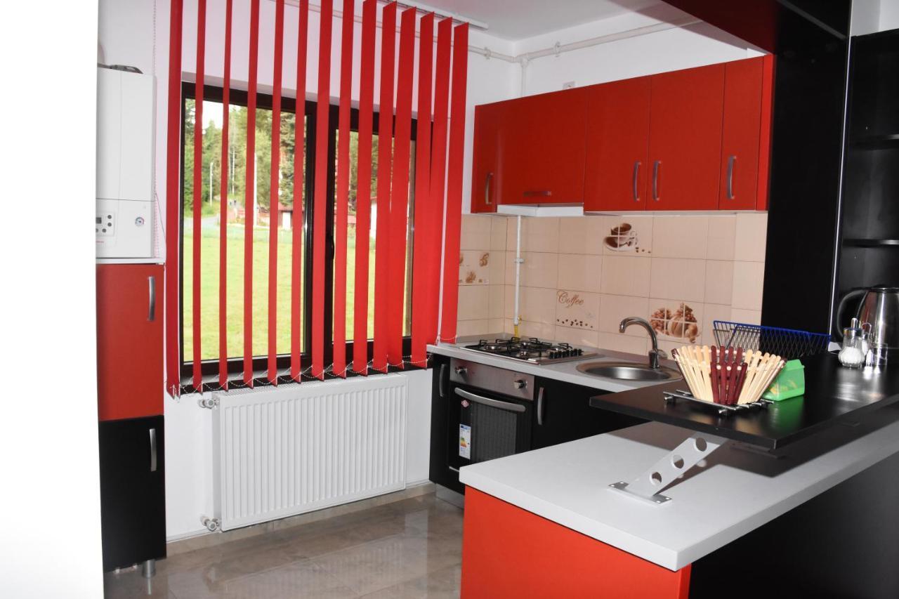 Hotel Apartament Eldya Comfort&Suites Predeál Kültér fotó