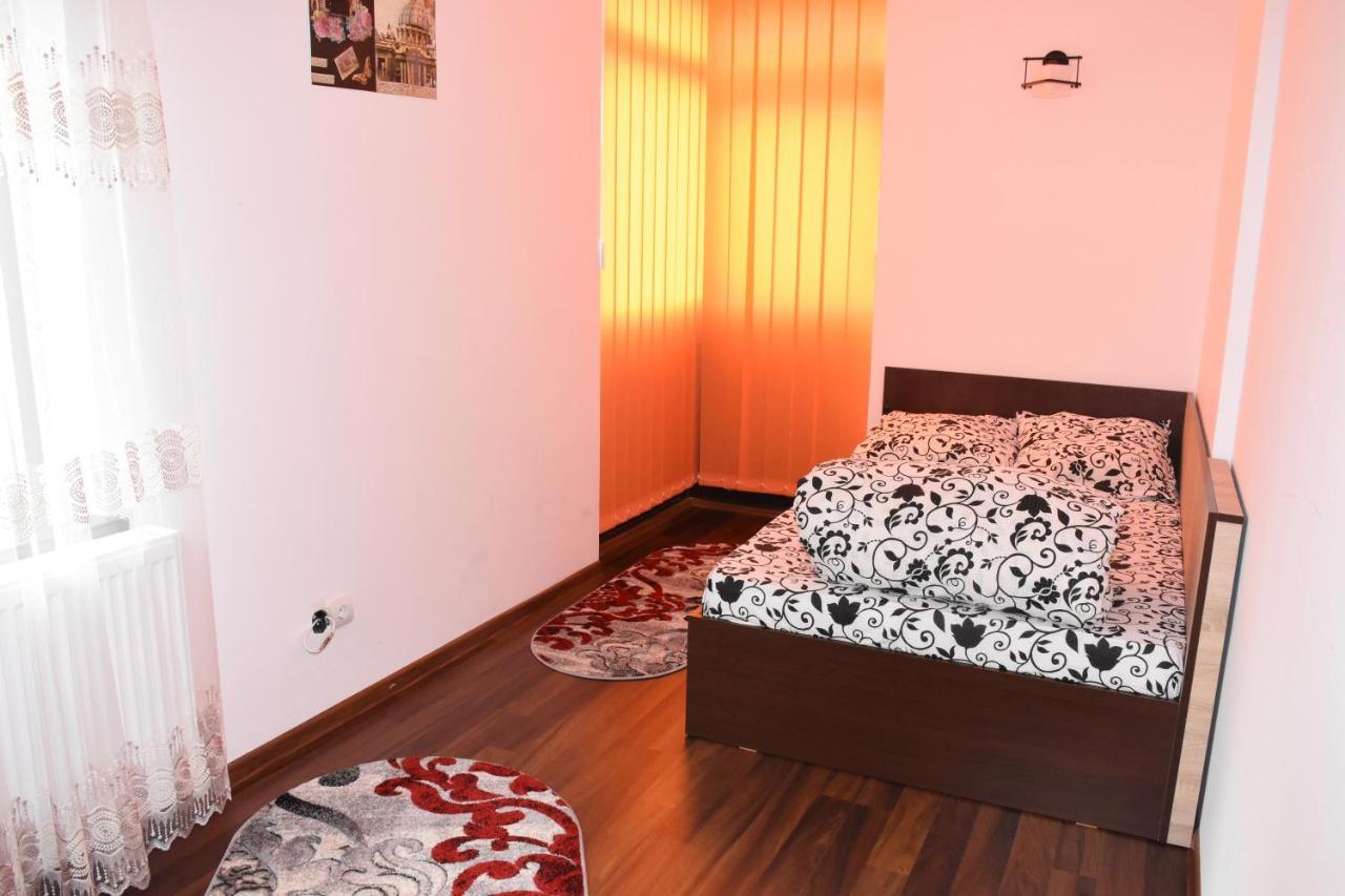 Hotel Apartament Eldya Comfort&Suites Predeál Kültér fotó