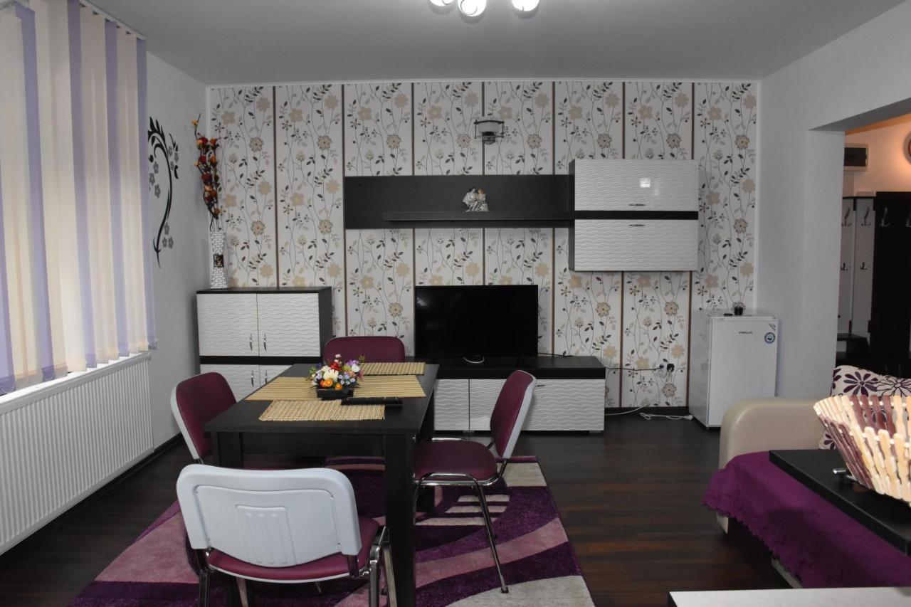 Hotel Apartament Eldya Comfort&Suites Predeál Kültér fotó