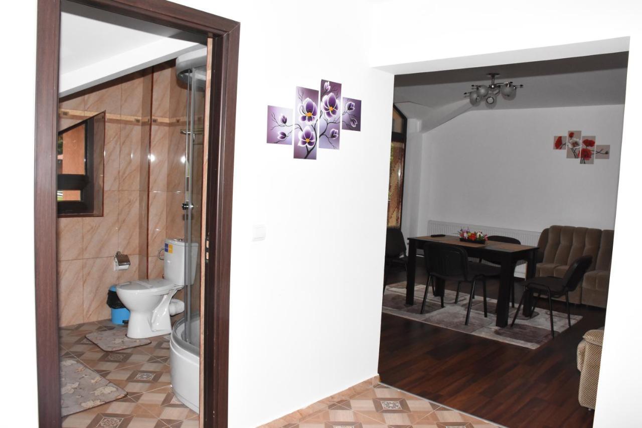 Hotel Apartament Eldya Comfort&Suites Predeál Kültér fotó