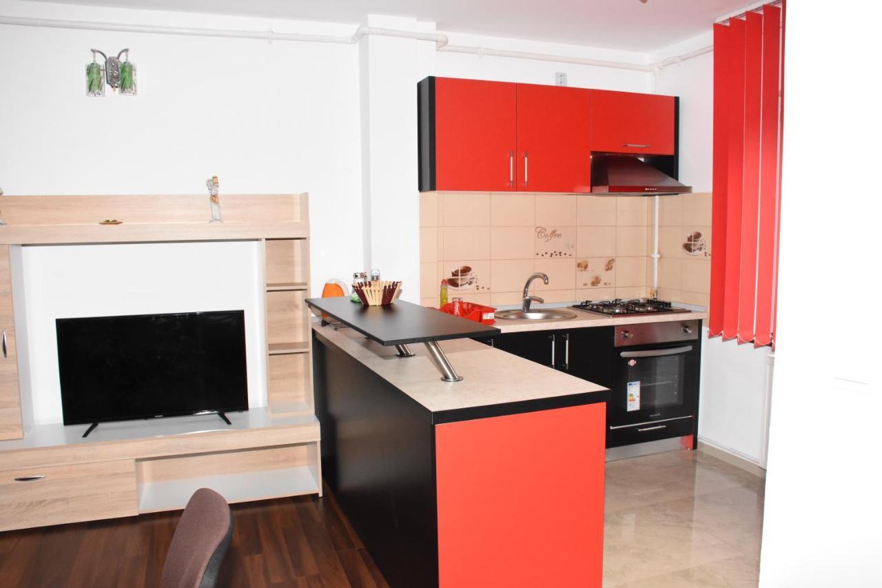 Hotel Apartament Eldya Comfort&Suites Predeál Kültér fotó